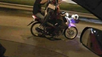 Motor angkut motor. Foto: Instagram/Meta Visions