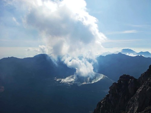 Foto PPGA saat Gunung Raung meletus