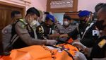 Foto-foto Jenazah Kopda Muslimin Otak Penembakan Istri di Semarang