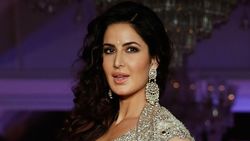 8 Artis India Paling Cantik