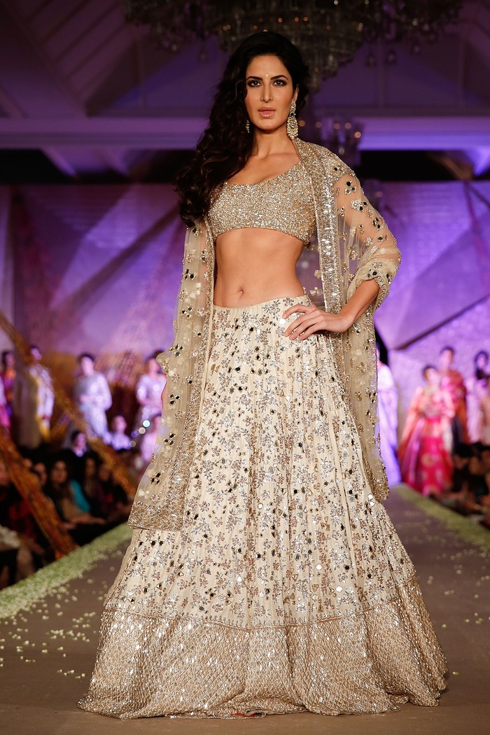 Katrina Kaif MUMBAI, INDIA - JANUARY 14: Katrina Kaif walks the runway at Regal Threads Fashion Show By Manish Malhotra at Trident Hotel on January 14, 2016 in Mumbai, India. (Photo by Chirag Wakaskar/Getty Images)