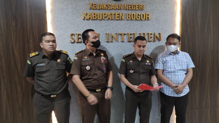 Kejari Cibinong tetapkan 2 eks pejabat BPBD Kabupaten Bogor tersangka korupsi dana bencana