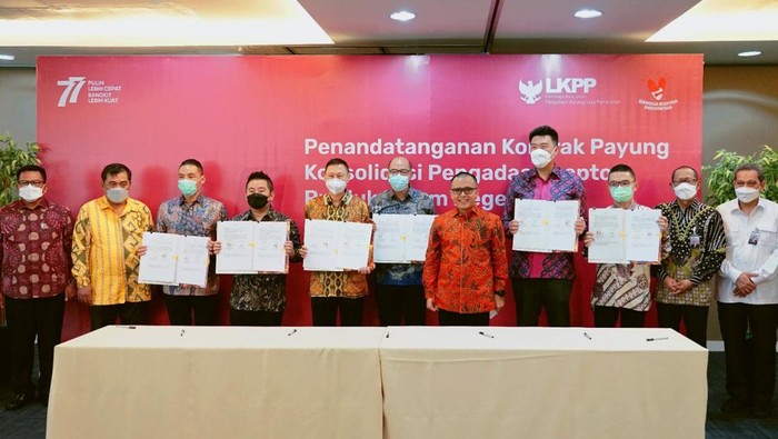 Kerja sama pengadaan laptop buatan dalam negeri.
