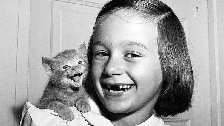 Melihat 9 Foto Bersejarah Paling Menarik Dari Halaman Facebook “History In Pictures”. Melihat 9 Foto Bersejarah Paling Menarik Dari Halaman Facebook “History In Pictures”.
