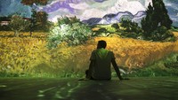 Melalui pameran seni ini, pengunjung diajak untuk melihat karya fenomenal sang seniman.
