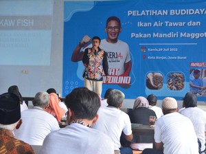 Relawan Sandi Uno Beri Pelatihan Budidaya Ikan Air Tawar di Banjar