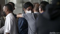 Sebelum masuk ke gedung KPK, Mardani Maming menjelaskan alasan kedatangannya. Mardani Maming mengaku heran mengapa dirinya ditetapkan sebagai DPO.