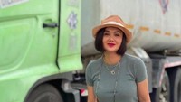 Yuni Shara mengaku menjadi korban kekerasan saat Raymond Manthey masih menjadi suaminya. Foto: Instagram