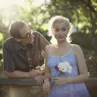 Begini potretnya dengan Andrien Brody yang bermain sebagai suami ketiganya, Arthur Miller.Foto: Instagram @ana_d_armas