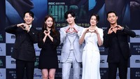 Selain YoonA dan Lee Jong Suk, drakor ini juga dibintangi Kim Joo Heon hingga Ok Ja Yeon. Foto: (dok. Disney+Hotstar)