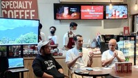 Produk teranyar dari Anomali Coffee yaitu Biji Kopi Sulawesi Latimojong dan Papua Lembah Kamu yang secara resmi dikenalkan di Jakarta.