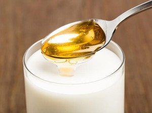 5 Cara Mengonsumsi Madu Agar Bisa Bantu Turunkan Berat Badan