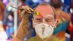 Demi Body Painting, Mereka Rela Dicat Tubuhnya