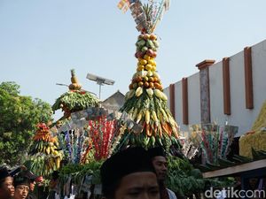 Semaraknya Garebek Suro di Pesantren Girikusumo Mranggen Demak