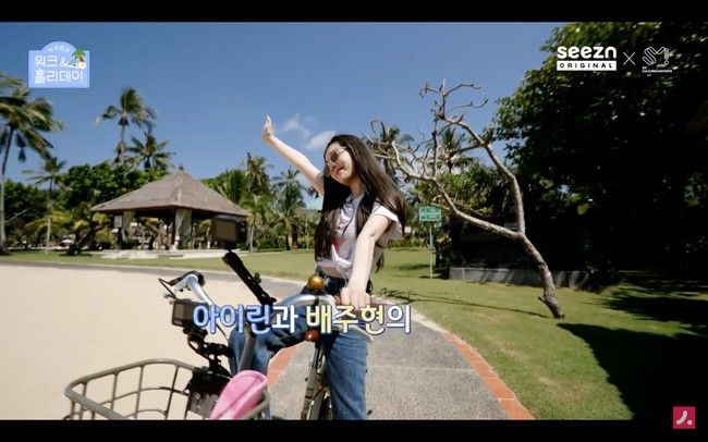 Selama di Bali, Irene Red Velvet mencoba berbagai kegiatan seru seperti bersepeda di pinggir pantai dan bermain kano. Foto: dok. seezn