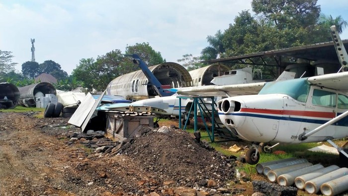 Gudang kuburan pesawat di Bogor disegel