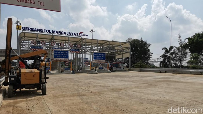 Jalan Tol Becakayu Seksi 2A
