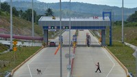 Jalan tol Banda Aceh-Sigli juga ditargetkan selesai tahun 2022. Ini saat Jalan Tol Sigli-Banda Aceh Seksi II resmi beroperasi tanpa uji coba. (Ampelsa/AntaraFoto)