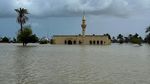 Jarang Terjadi, Banjir Rendam Uni Emirat Arab