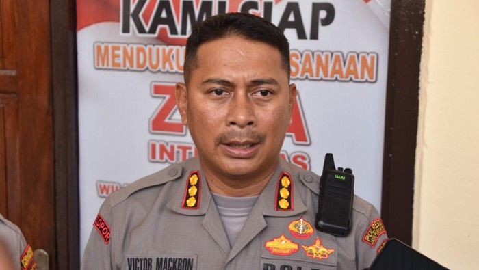 Kapolresta Jayapura, Kombes Viktor D Macbon.