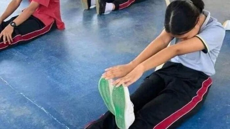 Kumpulan Gambar Aneh yang Liatnya Bikin Terheran-Heran Halaman Facebook bernama Things That Make You Go Hmmm mengumpulkan beberapa gambar yang bisa bikin anda heran. Ini dia fotonya!