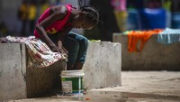 Begini aktifitas sehari-hari setelah kota itu dikuasai geng. Dilaporkan sedikitnya 471 orang tewas, terluka atau hilang akibat bentrokan sengit bulan ini antara geng-geng yang berseteru di ibu kota Haiti, Port-au-Prince.