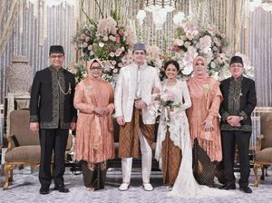 Berkebaya Putih, Gaya Mutiara Baswedan Saat Dinikahi Teman Kampus di UI