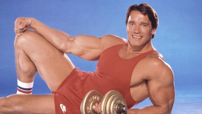 LOS ANGELES - JUNE 13:  Body builder, actor and future Governor of California Arnold Schwarzenegger poses for a portrait session on June 13, 1985 in Los Angeles, California.  (Photo by Harry Langdon/Getty Images)
