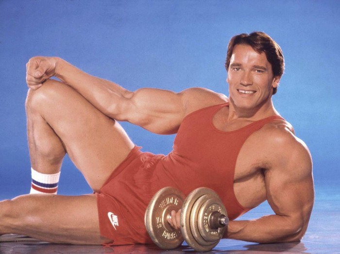 LOS ANGELES - JUNE 13:  Body builder, actor and future Governor of California Arnold Schwarzenegger poses for a portrait session on June 13, 1985 in Los Angeles, California.  (Photo by Harry Langdon/Getty Images)
