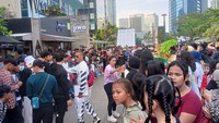 Mereka datang dengan busana terbaiknya. Foto: Ahsan/detikcom