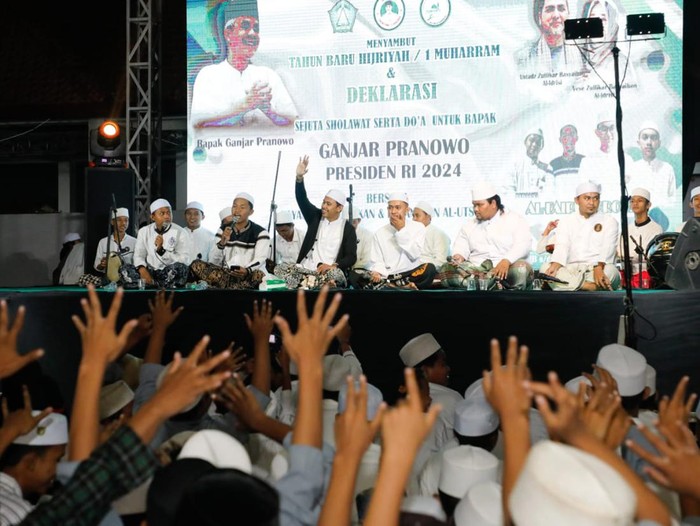 Deklarasi kiai di Surabaya dukung Ganjar Pranowo.