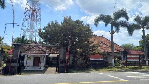 Kantor Perbekel Desa Sumberklampok.