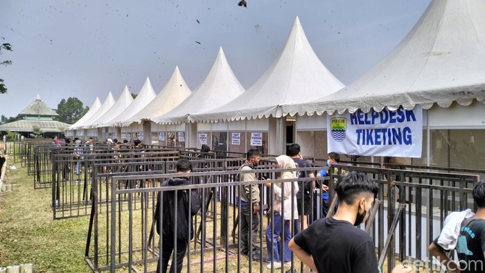 Lokasi penukaran tiket Persib vs Madura United.