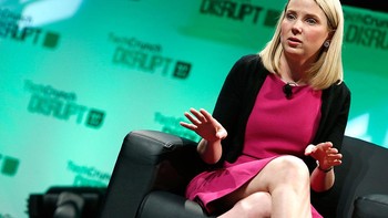 Zachari sendiri berprofesi sebagai pengacara, manajer investasi dan entrepreneur. Dia punya perusahaan investasi real estate bernama  Montara Capital Partners. Selain itu, dia juga berkiprah di beberapa perusahaan lain. Foto: Getty Images