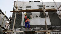Sejak 1 Juli lalu, Gubernur DKI Jakarta Anies Baswedan telah melakukan peletakan batu pertama untuk revitalisasi kawasan Pasar Gembrong.