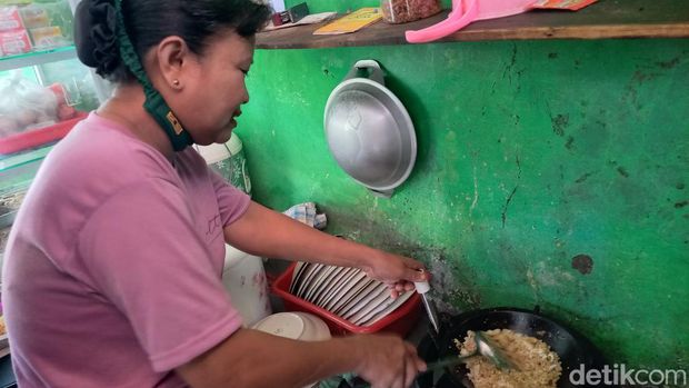 Nasi tiwul goreng khas Wonogiri. Foto diunggah Minggu (30/7/2022)