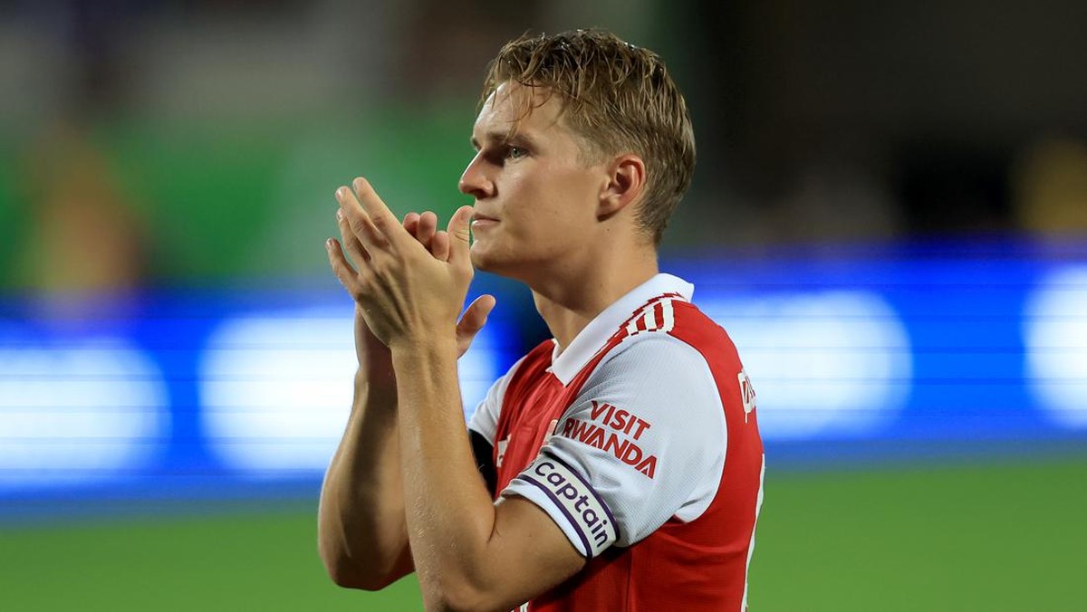 Martin Odegaard menjadi kapten baru Arsenal di musim 2022/2023. (Foto: Getty Images/Sam Greenwood)