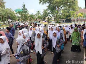 Potret Kemeriahan Pawai Taaruf di Ciamis