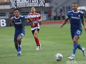 10 Lokasi Nobar Madura United Vs Persib di Bandung