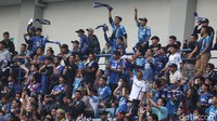 Padahal tiket yang terjual sudah mencapai 26 ribu. Akan tetapi, jumlah Bobotoh yang hadir di stadion jauh di luar ekspektasi. (Foto: Wisma Putra/detikJabar)