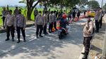Kala Petugas Kawal Ketat Akses Stadion GBLA