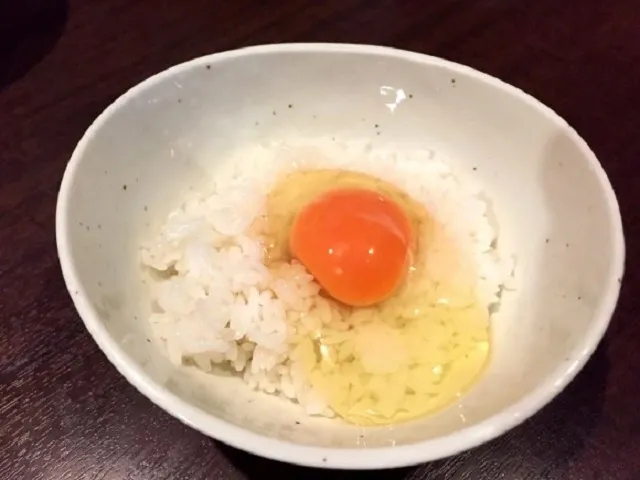 Restoran di Tokyo Ini Spesial Sajikan Telur Mentah dengan Nasi Putih