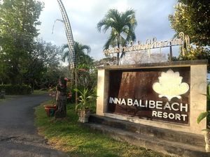 137 Karyawan Grand Inna Bali Beach Tolak PHK
