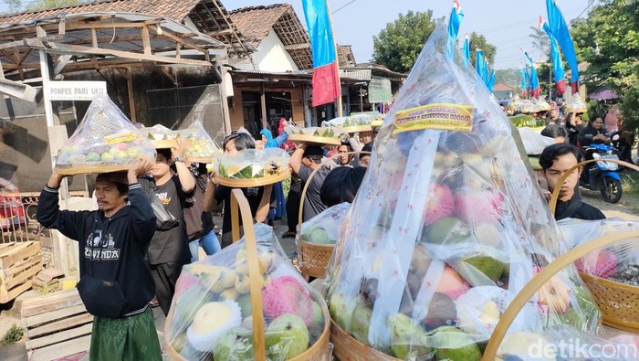 Tradisi Barikan di Kediri kembali dilestarikan oleh warga
