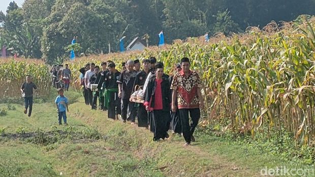 Tradisi Barikan di Kediri kembali dilestarikan oleh warga