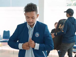 Arema Bakal Tampil Keren ke Stadion, Semua Anggota Tim Pakai Jas