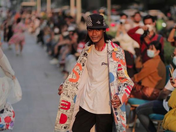Foto: Aksi Bonge & Geng Citayam Fashion Week Jadi Model Beneran