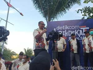 CEO detikNetwork Lepas 10.700 Peserta Jalan Sehat, Perkenalkan detikSulsel