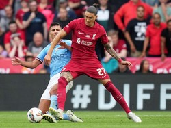 Darwin Nunez lepaskan empat tembakan ke gawang (dua shots on target sisanya off target). Padahal, Nunez masuk sebagai pemain pengganti di menit ke-59 gantikan Firmino (Getty Images)