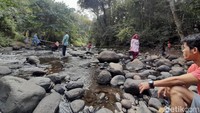 Sori Nae merupakan wisata sungai alami yang dikelilingi oleh hutan asri karena lokasinya berada di tengah hutan sehingga menjadi pilihan alternatif untuk liburan. Suasananya sungguh asri dan adem. (Faruk Nickyrawi/detikTravel)